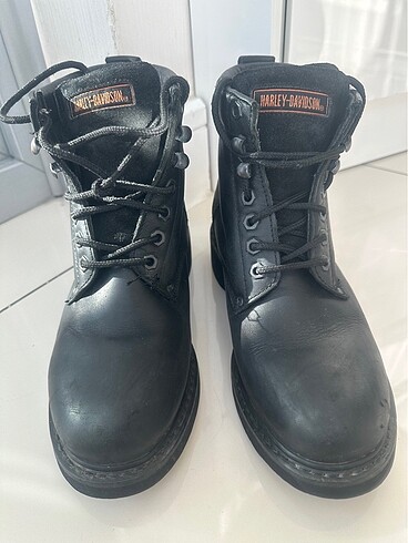 40 Beden siyah Renk Harley Davıdson bot