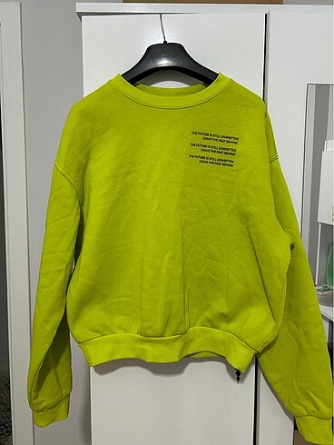 Fıstık yeşili sweatshirt