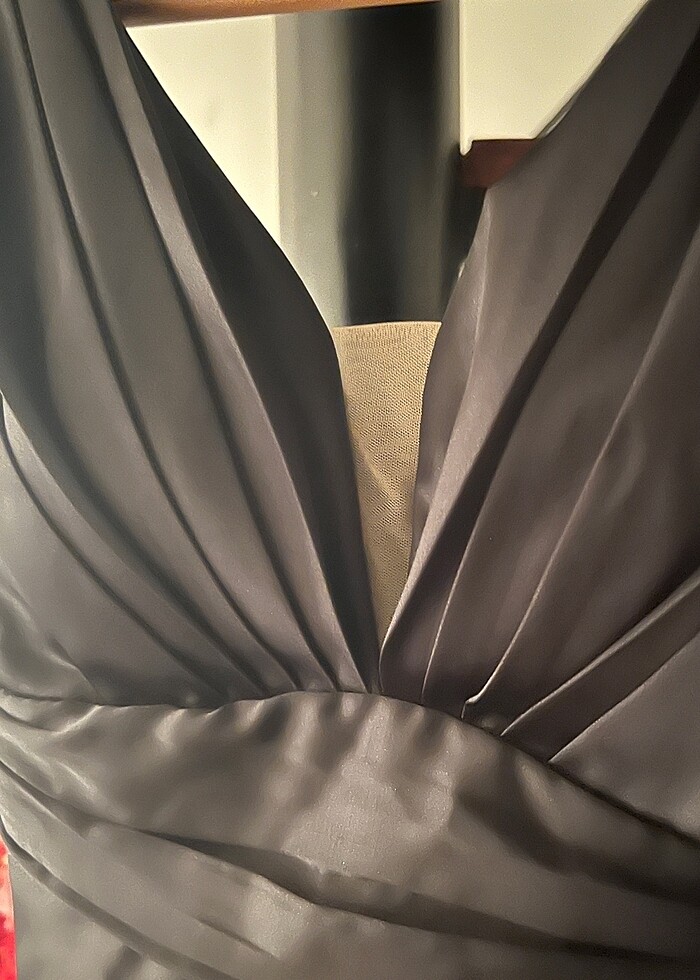 kısa siyah abiye kuyruklu - Görsel 3