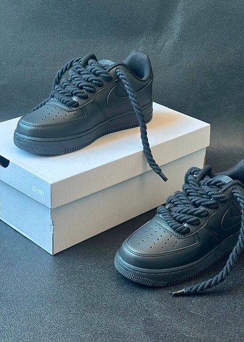 Nike Siyah Deri Sneaker