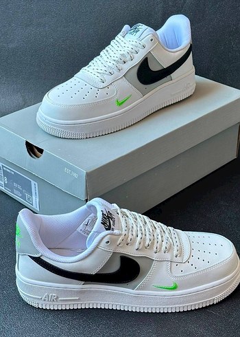 Nike Air Force 1 Low Siklik Ve Konforun Bulusmasi