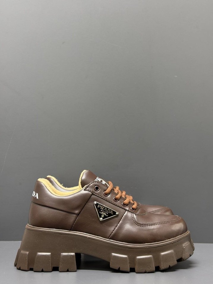 Prada Kahverengi Deri Sneaker — görsel 3/5