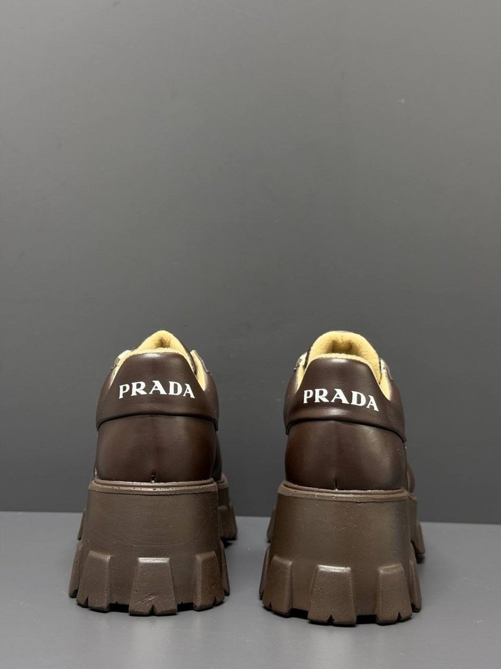 Prada Kahverengi Deri Sneaker — görsel 2/5