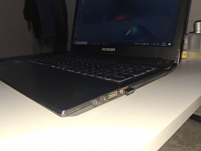 Monster Monster Abra A5 V12.1 Laptop