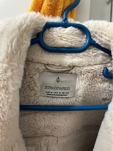 Stradivarius Biker mont