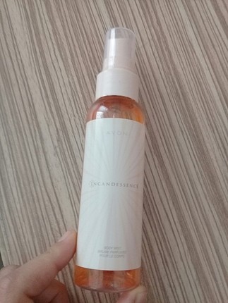 Avon vücut spreyi 