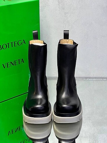 40 Beden Bottega veneta