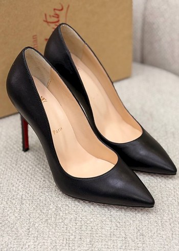 C. Louboutin - Görsel 12