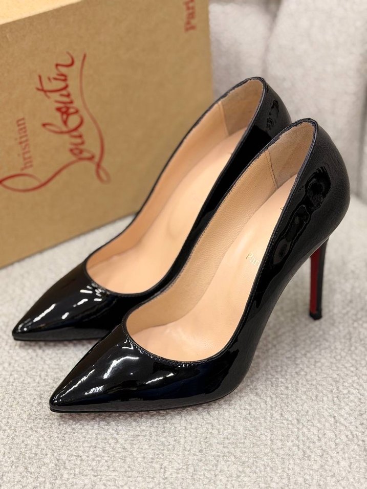 C. Louboutin - Görsel 2
