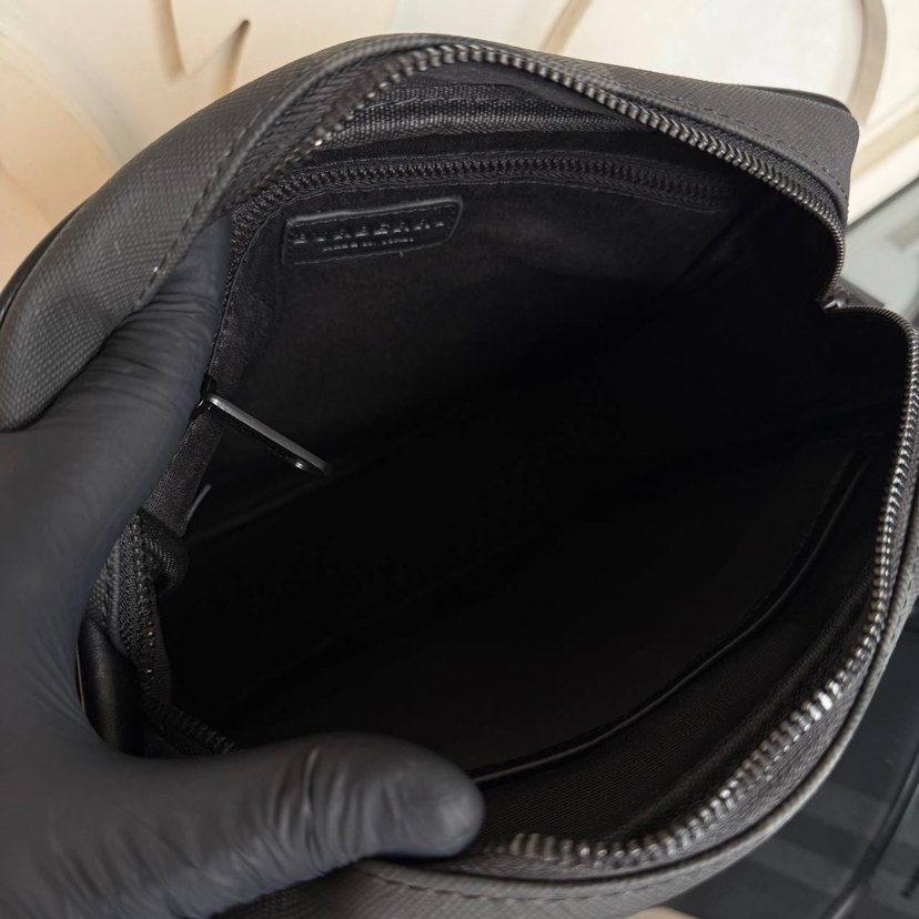 Burberry Erkek Gri Kareli Omuz Çantası - Görsel 5