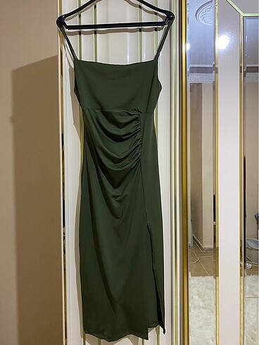 Yeşil elbise