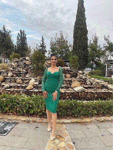 Yeşil elbise