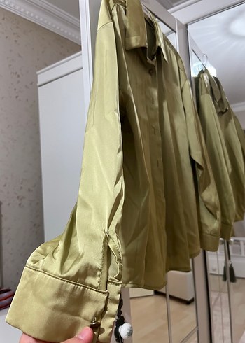 Kadın yağ yeşili Saten Düğmeli Gömlek - Görsel 2