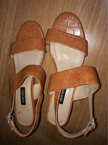 38 Beden Nine West topuklu sandalet