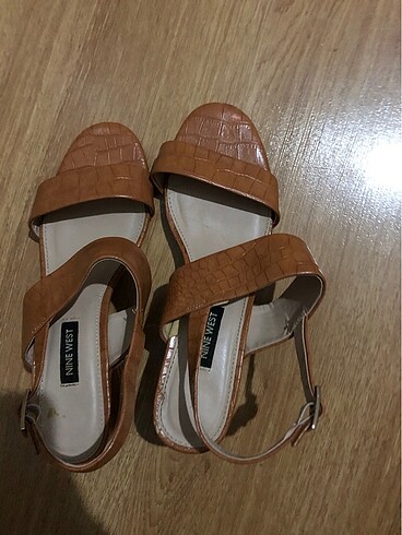 38 Beden kahverengi Renk Nine West topuklu sandalet