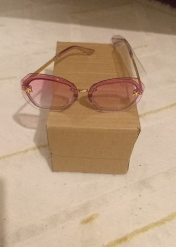 bayan güneş gözlüğü - Görsel 3