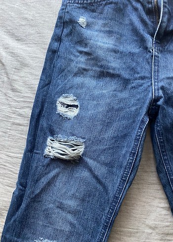 Kadın Mavi Yırtık Detaylı Bol Kesim Midi Kot Pantolon - Görsel 2