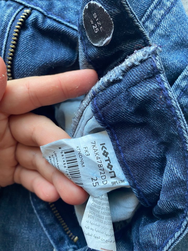 Kadın Mavi Yırtık Detaylı Bol Kesim Midi Kot Pantolon - Görsel 4