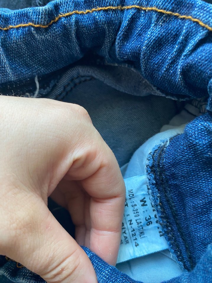 Kadın Mavi Düğmeli Bol Kesim Midi Kot Pantolon - Görsel 3