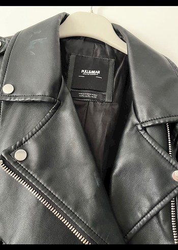 Kemerli Kısa Siyah Deri Biker Ceket - Görsel 3