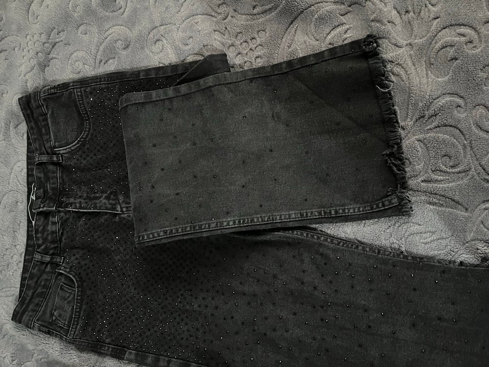 SiyahNakışlı ve Payetli Kadın Kot Pantolon - Görsel 2