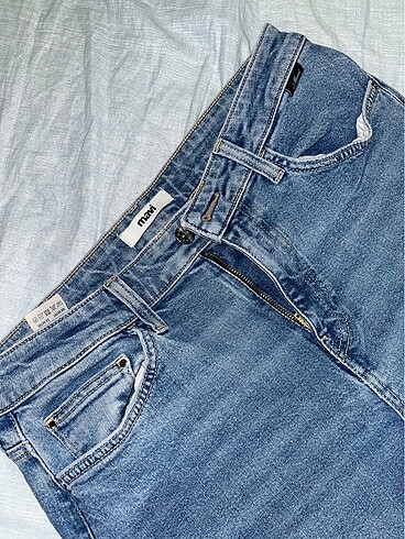 Mom jean