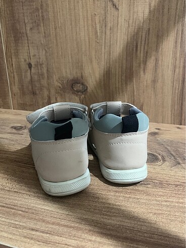 LC Waikiki Erkek çocuk sandalet