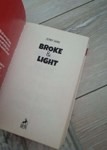 Beden Broke & Light - Zeynep Sahra Roman