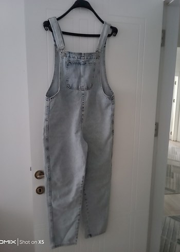 Gri Kadın Denim Askılı Tulum. M ve L arası olur