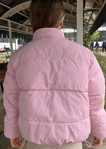 xs Beden Bershka Pembe Şişme Mont