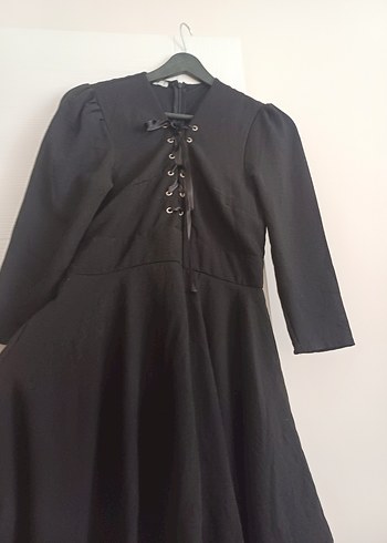 Kuşgözü Detaylı Siyah Midi Elbise - Görsel 3