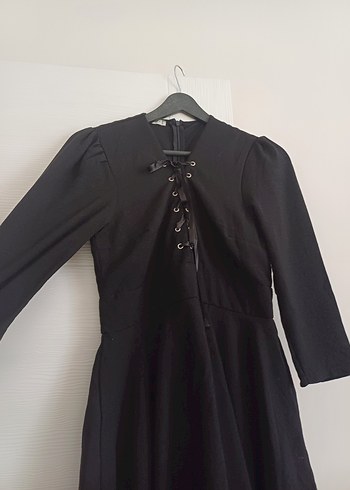 Kuşgözü Detaylı Siyah Midi Elbise - Görsel 4