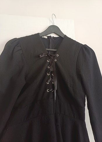 Kuşgözü Detaylı Siyah Midi Elbise - Görsel 2