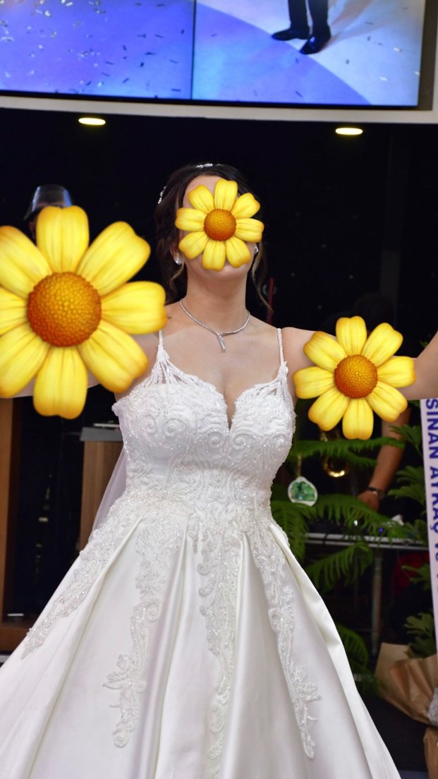 GELİNLİK LA BELLA MODA EVİ - Görsel 4