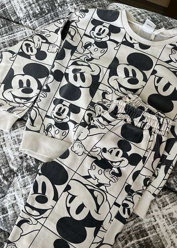 Baskılı Kız çocuk Eşofman Takımı Mickey Mouse - Görsel 3