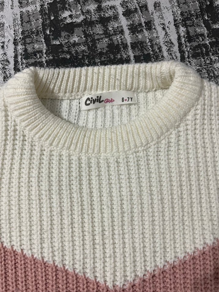 Kız çocuk Kazak - Görsel 2