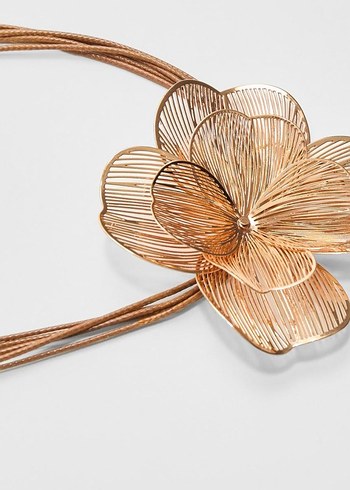 Stradivarius stradivarius Renkli büyük Çiçek Detaylı Kolye