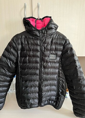 Bershka Siyah şişme mont 