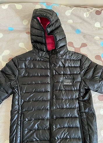 34 Beden Siyah şişme mont 