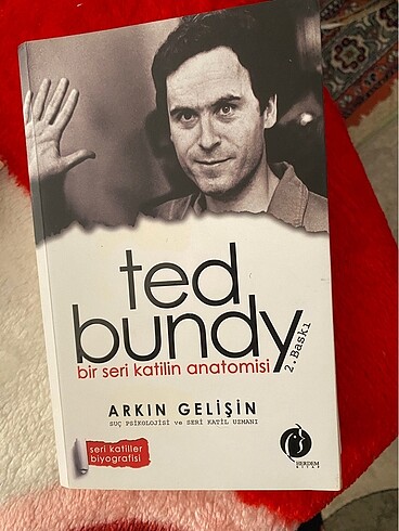 Bir seri katilin anatomisi kitap