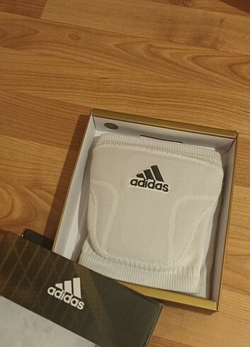 Adidas Adidas Voleybol Dizliği