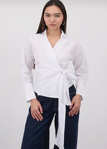 Beyaz V Yaka Uzun Kollu Kadın Gömlek - Görsel 2