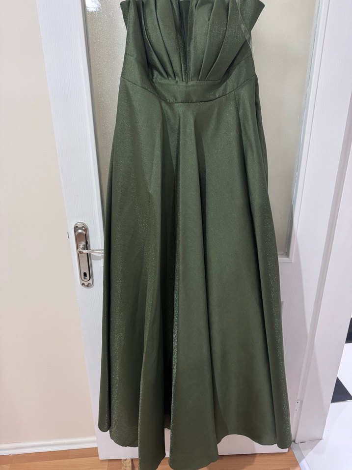 Kayık Yaka Drapeli Uzun Haki Elbise - Görsel 2