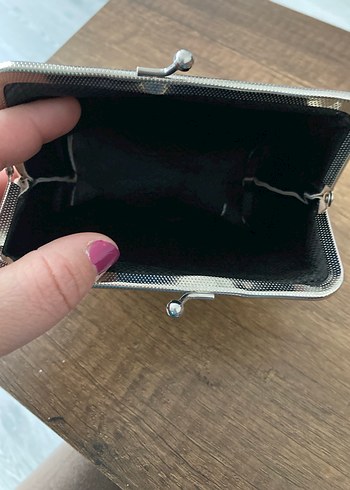 Bej Süet Pilili Kadın Portföy Cüzdan - Görsel 2