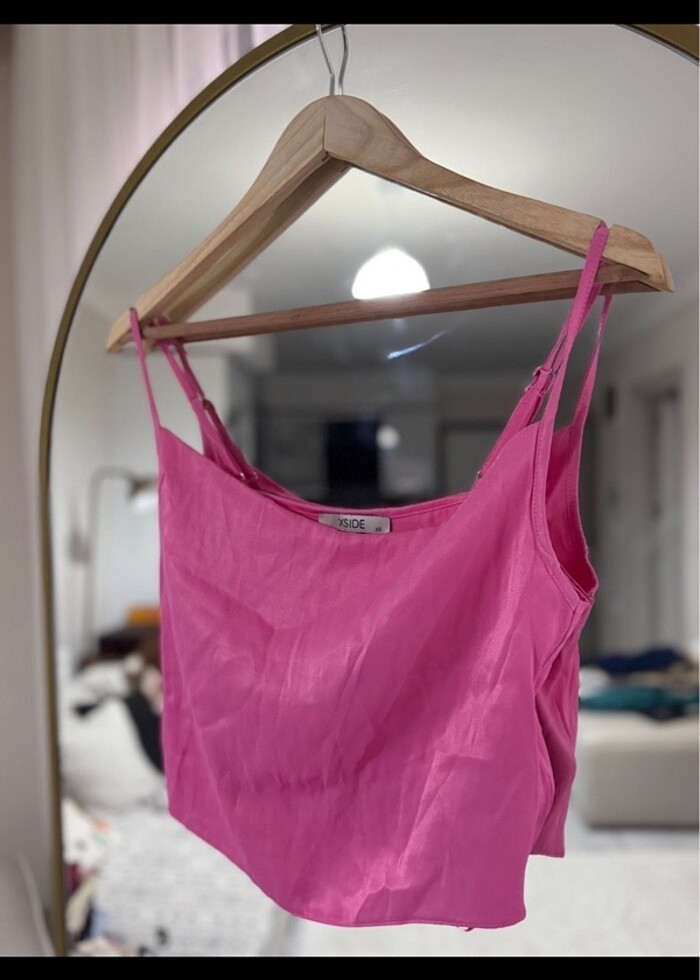 LCW SATEN PEMBE ASKILI CROP - Görsel 1