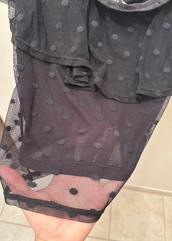 Siyah Omuzları Açık Fırfırlı Gotik Bluz - Görsel 3