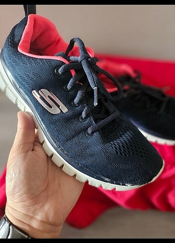 36,5 Beden Orjinal skechers