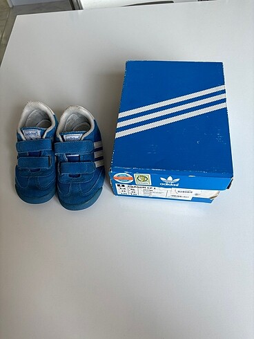 23 Beden mavi Renk Adidas çocuk ayakkabısı