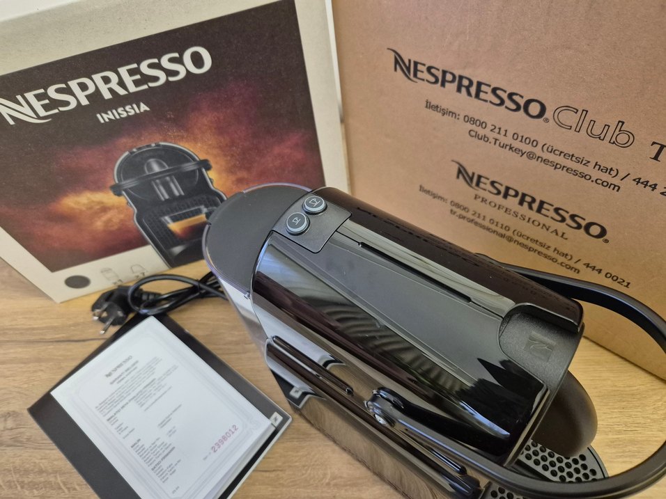 ORJİNAL SIFIR NESPRESSO KAHVE MAKİNESİ - Görsel 4