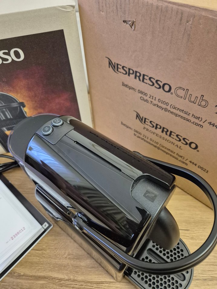 ORJİNAL SIFIR NESPRESSO KAHVE MAKİNESİ - Görsel 5